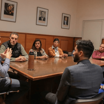 Desde el municipio capacitan jóvenes en programación