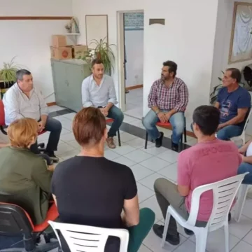 Ralinqueo estuvo en Riestra y afirmó que transforman las “comunidades del norte”