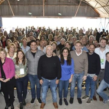 Dirigentes veinticinqueños de la Coalición Cívica participaron del congreso bonaerense en Bragado