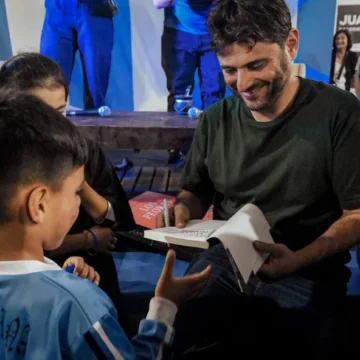 Grabois saca el látigo y queda en la mira: manda a “votar” gente y divide las aguas del Frente de Todos