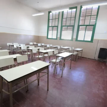 Este miércoles podría no haber clases en algunos distritos de la provincia. En 25 de mayo, posible de adhesión de docentes y auxiliares