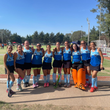 Magdalena Penovi: “Desde Riestra Hockey Club necesitamos difusión y colaboración para poder subsistir”
