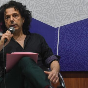 Alerta: Éric Sadin considera que cedemos nuestro lenguaje a ChatGPT