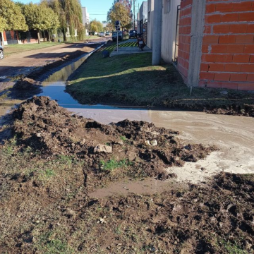 García: “Con muy pocos milímetros algunos barrios de 25 se han inundado”