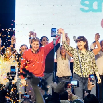 Nadie la veía venir: Lo oficialismos se impusieron en tres provincias
