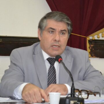 “De nada sirve festejar este 25 de Mayo sin recordar la importancia de la democracia”