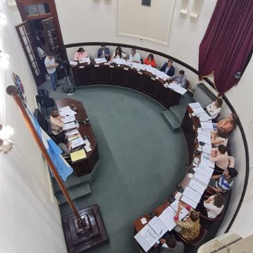 Piden a la presidenta del concejo que fundamente y aclare su dichos sobre el HCD “cerrado”
