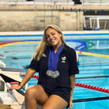 Candela Raviola al Mundial de Natación Junior