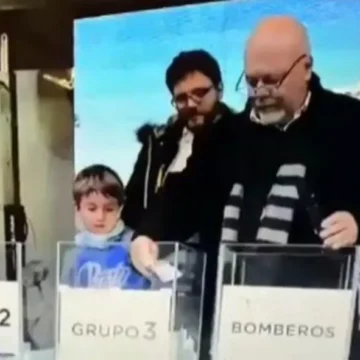 Escándalo en el Municipio de Bolívar durante un sorteo público para viviendas