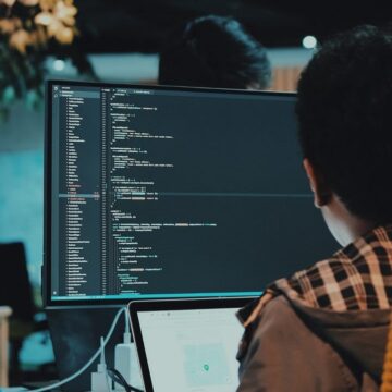 Concejales del Frente de Todos y las tecnologías como punto clave en la formación académica de jóvenes del distrito