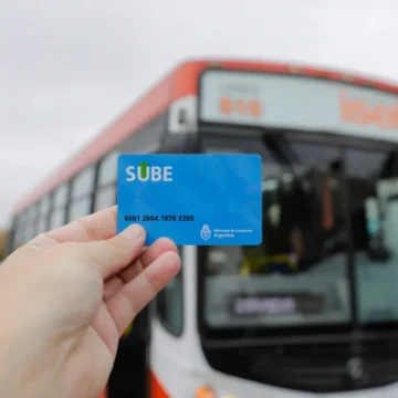 Precios del transporte público nacional, congelados