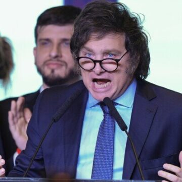 Giro inesperado: Milei le abre las puertas a la izquierda para un ministerio