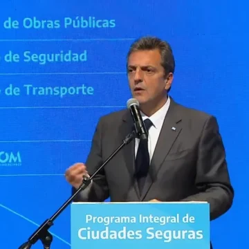 Massa presentó el Programa Integral de Ciudades Seguras