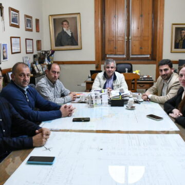 El intendente Guillermo Britos recibió al intendente electo de 25 de Mayo, Ramiro Egüen, para ponerse a disposición y trabajar en conjunto 