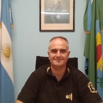 Caldiero le responde al municipio por cambios en la policía