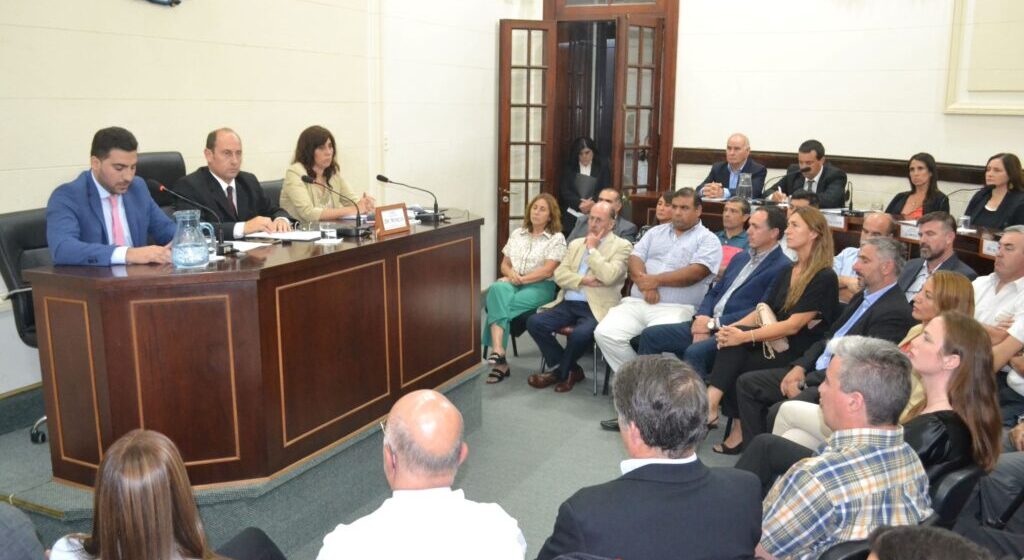 Egüen : “No podemos avanzar al paso que queremos porque la gestión anterior dejó un municipio quebrado”