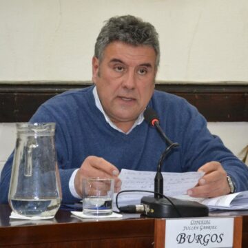 Burgos :“ahora se acuerdan del cementerio, ellos ocultaron los restos humanos que aparecieron en el basurero”