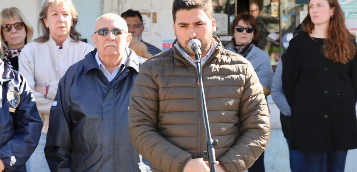 Egüen presente en el acto por el 50º aniversario del fallecimiento del bombero Hugo Daniel Macagno