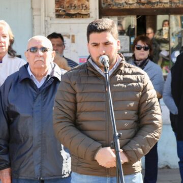 Egüen presente en el acto por el 50º aniversario del fallecimiento del bombero Hugo Daniel Macagno