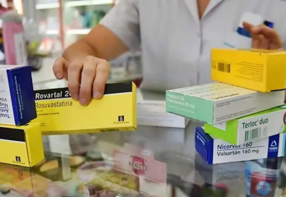 Jubilados de 25 de Mayo se quejan por pagar medicamentos sin descuentos por PAMI