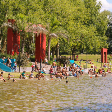 Tapalqué: apertura de temporada con termas, piscinas y fiestas en el corazón de la Provincia