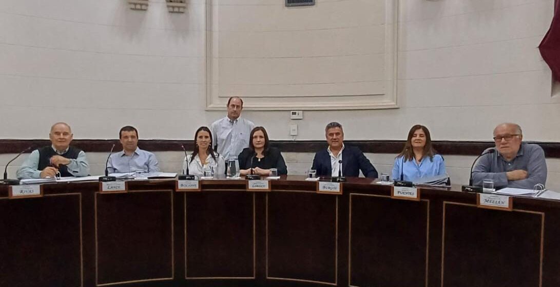 Concejales JxC: “en ningún momento la oposición intentó dialogar o negociar sobre la sesión extraordinaria”
