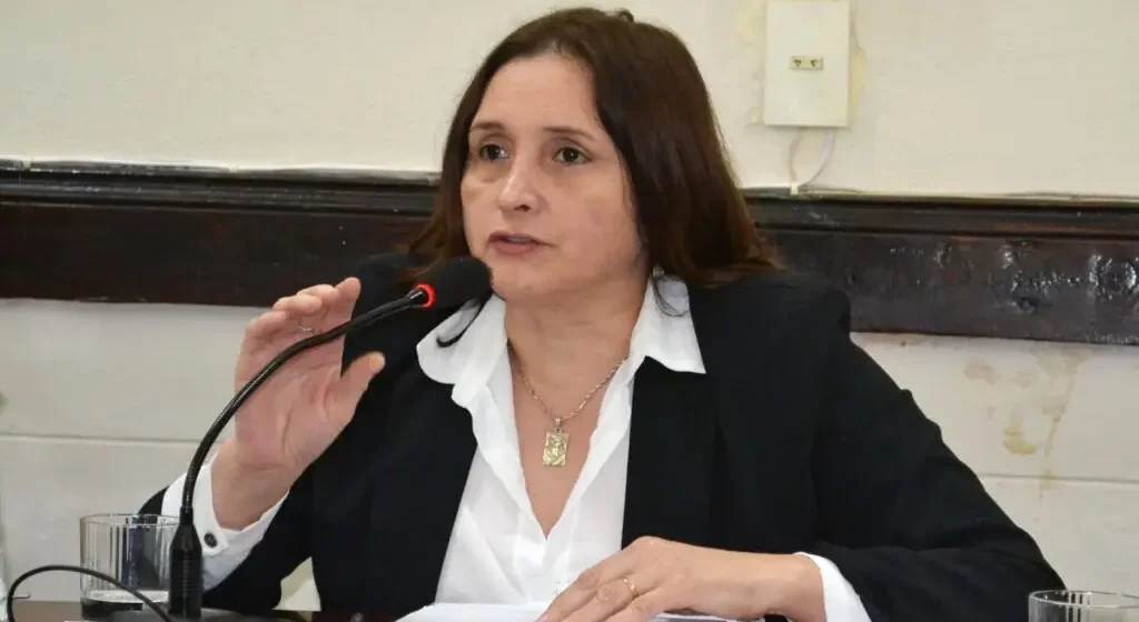 Claudia Lobosco