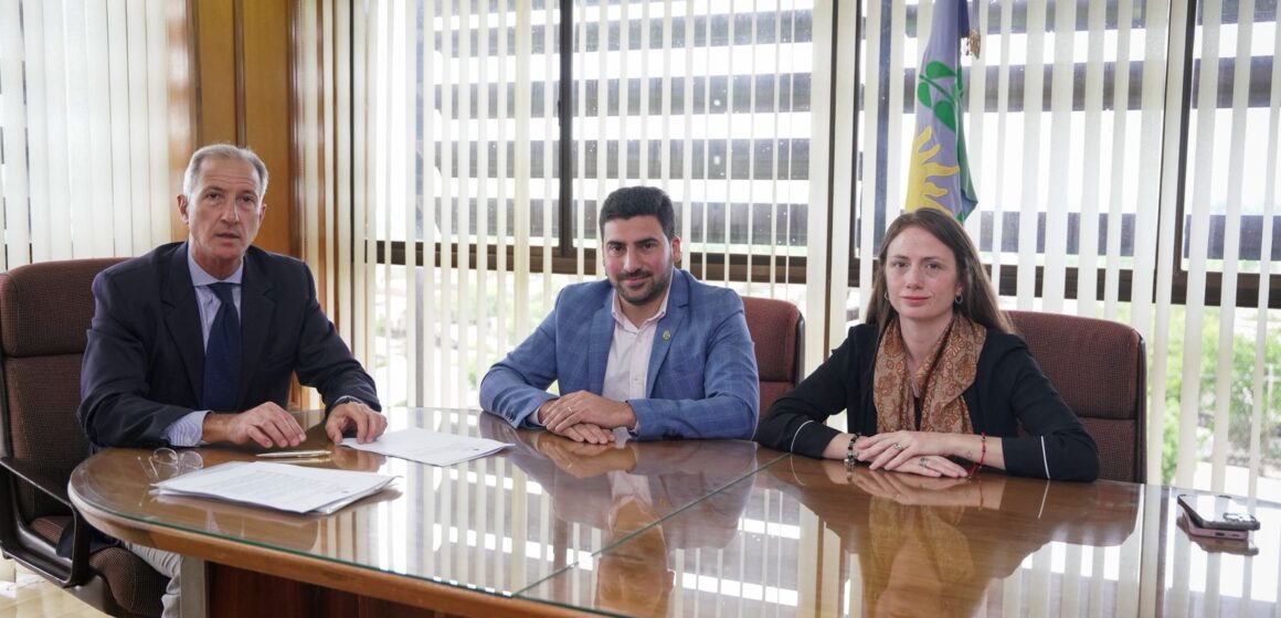 WhatsApp Image 2025-10-24 at 13.14.23 Egüen logra inmueble propio para la ayudantía fiscal de 25 de mayo: un paso histórico para la justicia local