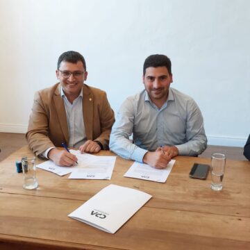 El Consejo Profesional de Agrimensura de la Provincia de Buenos Aires (CPA) firmó un convenio de colaboración con el municipio de 25 de Mayo El Consejo Profesional de Agrimensura de la Provincia de Buenos Aires (CPA) firmó un convenio de colaboración con el municipio de 25 de Mayo