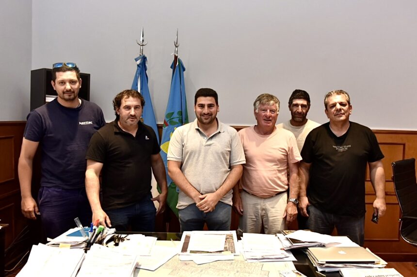 Egüen reconoce al Club del Pejerrey y fortalece el desarrollo en Laguna Mulitas