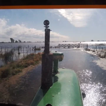 inundaciones-campo Kicillof mueve ficha en plena crisis hídrica: más de $8.800 millones para obras en el interior bonaerense