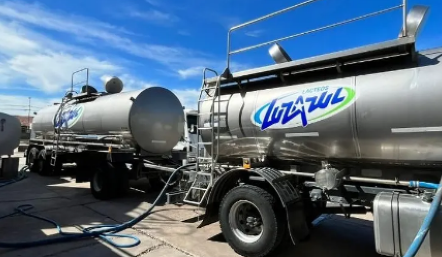 20251206145903_luz-azul luz azul milei