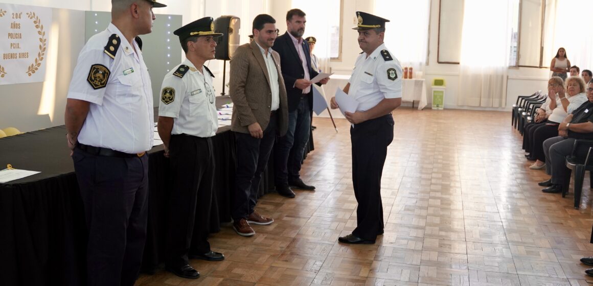 204° Aniversario de la Policía Bonaerense: Egüen acompañó a la fuerza y ratificó su compromiso con la seguridad del distrito