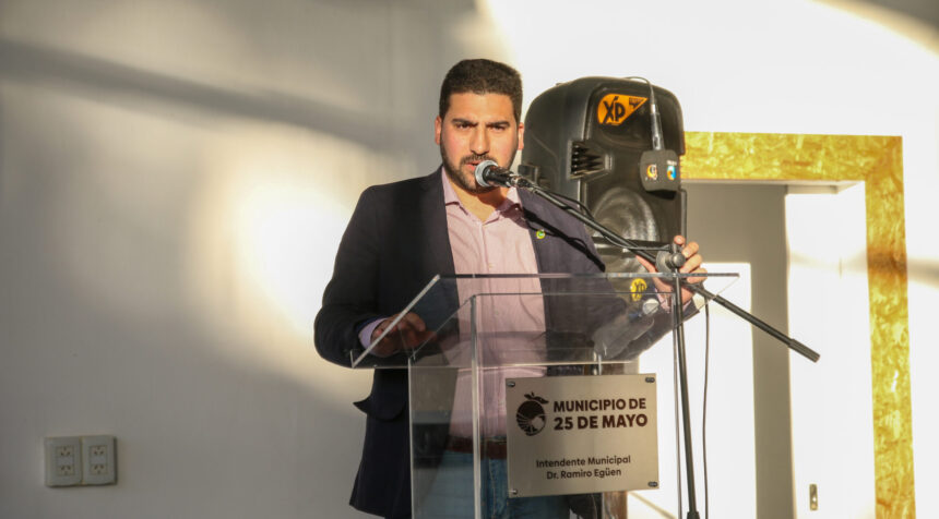 Egüen impulsa la mayor baja histórica de tasas municipales y convoca: “salgamos todos a vender a 25 de Mayo a la región, a la provincia y al país”