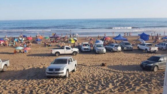 vehículos playas bonaerenses ¿Podrían prohibir los vehículos motorizados en las playas de la costa bonaerense?