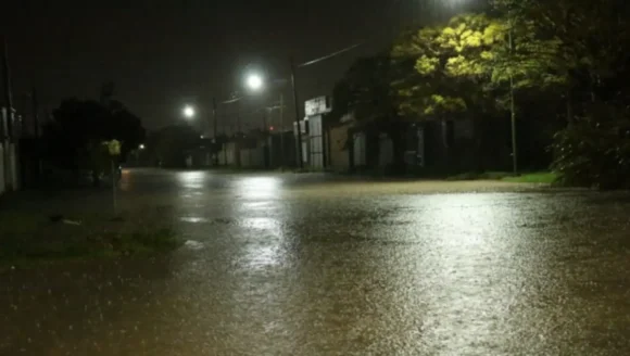 El temporal que atravesó la región este martes dejó una marca profunda en las ciudades de Coronel Suárez y Tres Arroyos