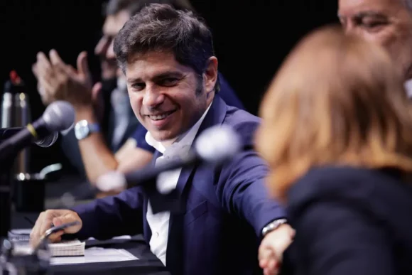 Kicillof lanza su propio "think tank" y acelera la construcción nacional
