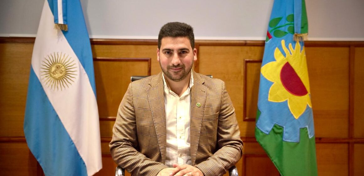 Egüen pide crédito de 985 millones para finalizar la Escuela 8