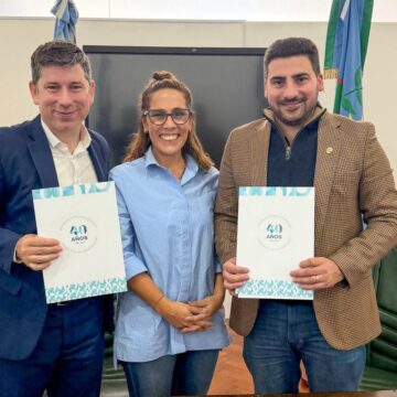 Ramiro Egüen firmó un convenio con la Universidad Nacional Guillermo Brown para fortalecer la educación en el distrito