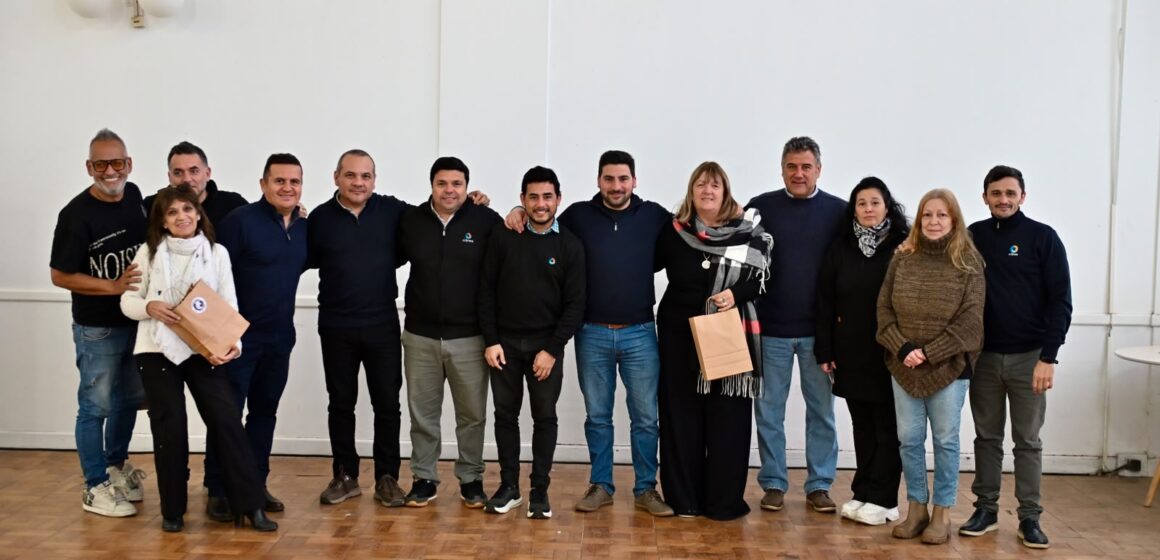 El intendente Egüen junto a periodistas: “creo ser justiciero en homenajear a todos aquellos que muestran una parte”