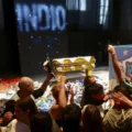 Una marea humana abraza al Indio Solari en Parque Domínico y puede extenderse hasta el martes