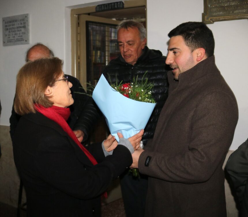 Egüen ratificó el apoyo municipal a la educación comunitaria en el 60° aniversario de la Biblioteca Constancio Vigil