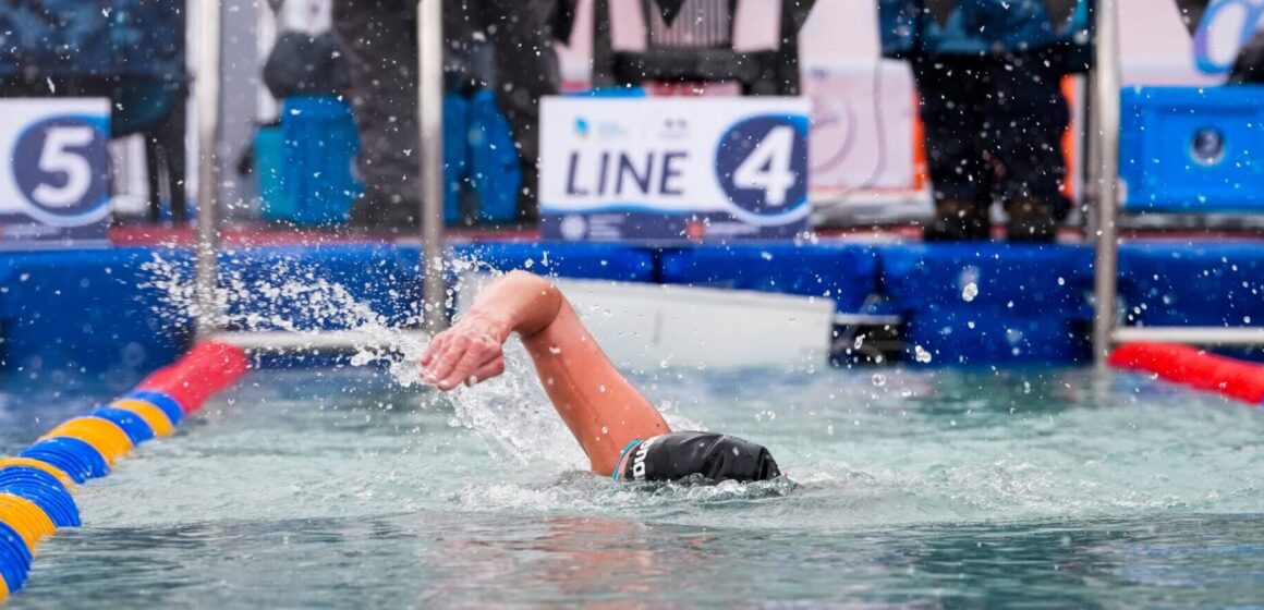 El cuerpo en el hielo, la mente en silencio: se desarrolla el 3º Encuentro de Natación en Aguas Abiertas Gélidas en el Perito Moreno