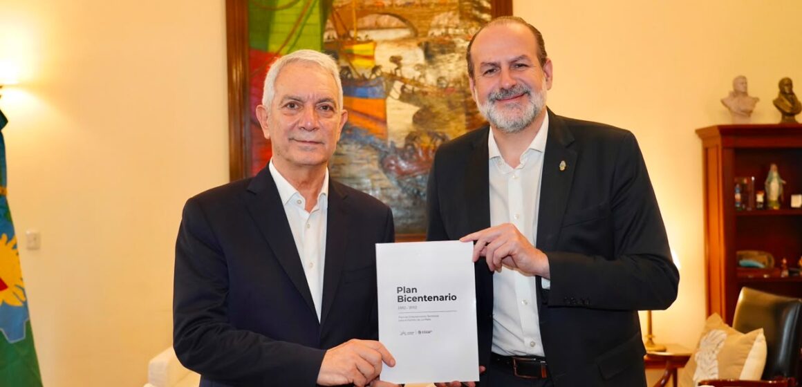 La Plata y Bahía Blanca sellaron un acuerdo estratégico de hermanamiento para potenciar la gestión y el desarrollo regional