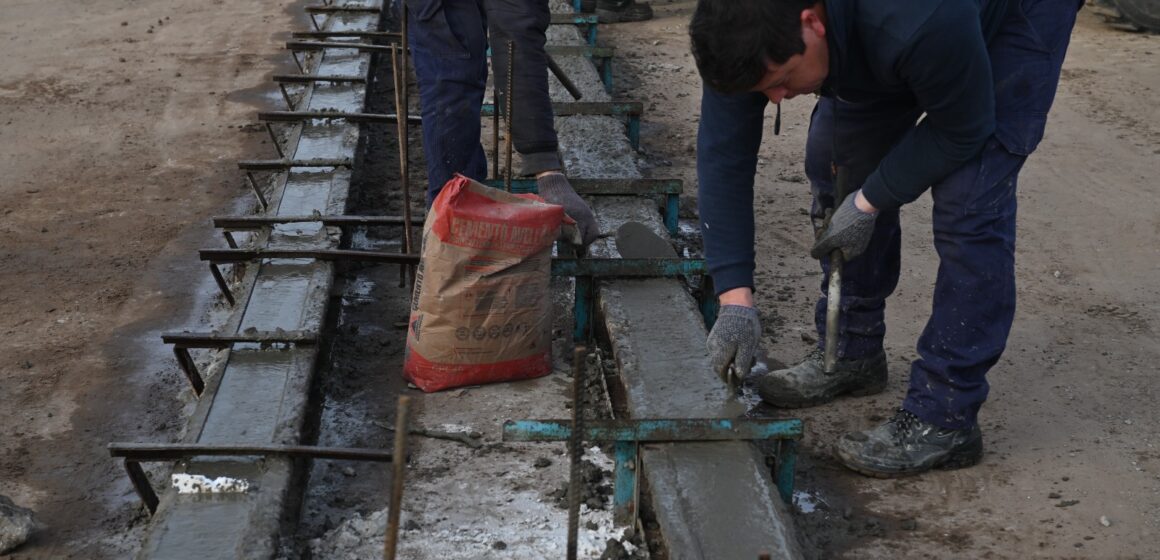 pavimento 25 de mayo Avances en el Plan Director de Pavimentación: obras en la Avenida 1 y proyección de trabajos en el distrito