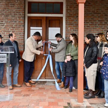 Egüen inauguró la Casa del Turismo en el predio del ferrocarril y ratificó el desarrollo turístico como eje de gestión