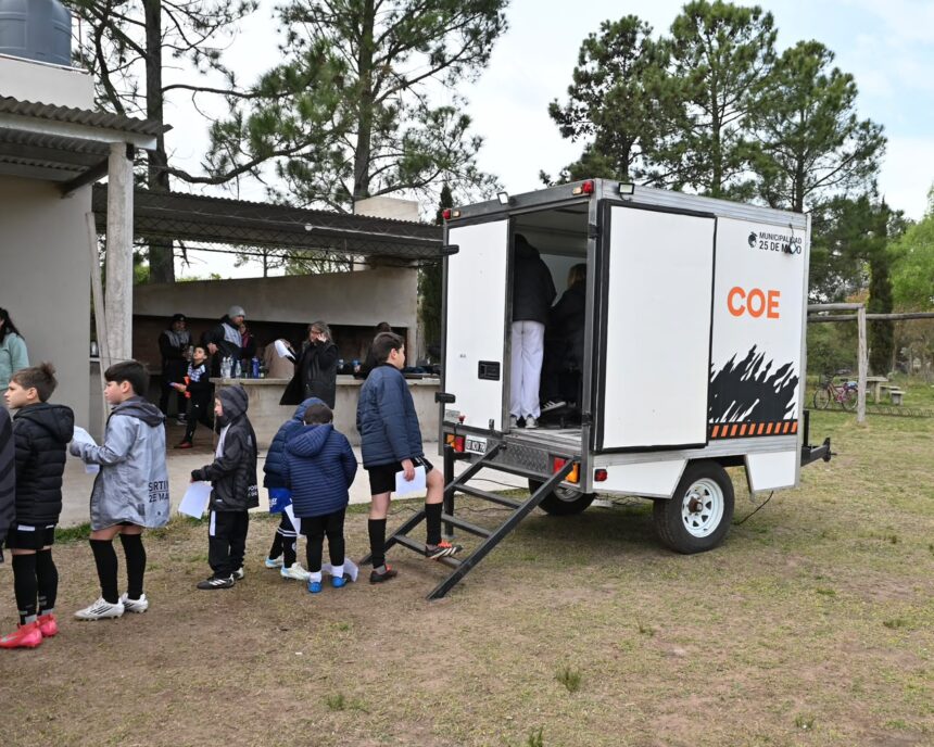 22 Arrancó el programa "25 Fútbol Camp" con clínicas deportivas y controles médicos en clubes locales