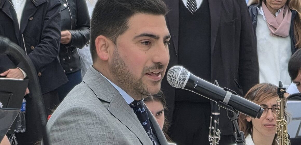 Egüen inauguró la nueva Guardia del Hospital Unzué Egüen inauguró la nueva Guardia del Hospital Unzué: "Le quiero dedicar esta obra tan importante a mis dos hijos, Hilario e Irene, y a su madre y a ustedes”