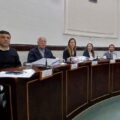Concejales oficialistas sobre la Escuela N.º 8: “La obra sigue inconclusa debido a que la Provincia manifestó que no prevé realizar nuevas inversiones”