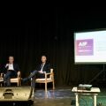 Egüen cerró la jornada en el teatro San Martín y convocó a transformar el rol municipal ante las problemáticas familiares
